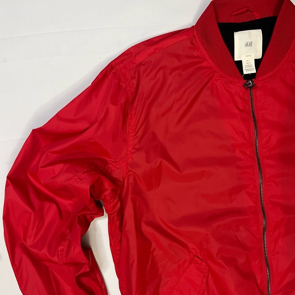 Men’s Red H&M Bomber Jacket Size Large - Picture 2 of 16